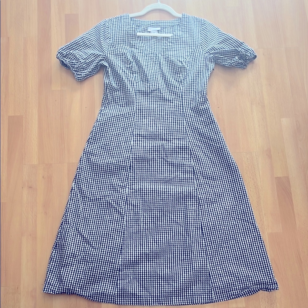Liz Claiborne Gingham Puff Sleeve Sheath Dress